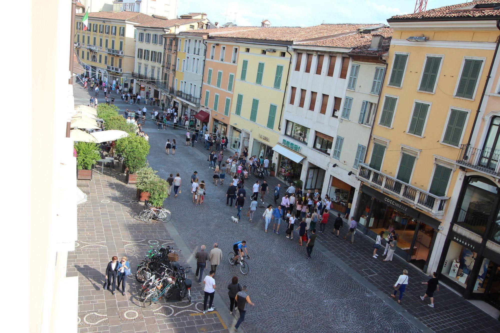 Eleganti Dimore Brescia Exterior photo